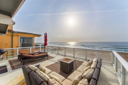 New Oceanfront Lease Available on the Manhattan Beach Strand