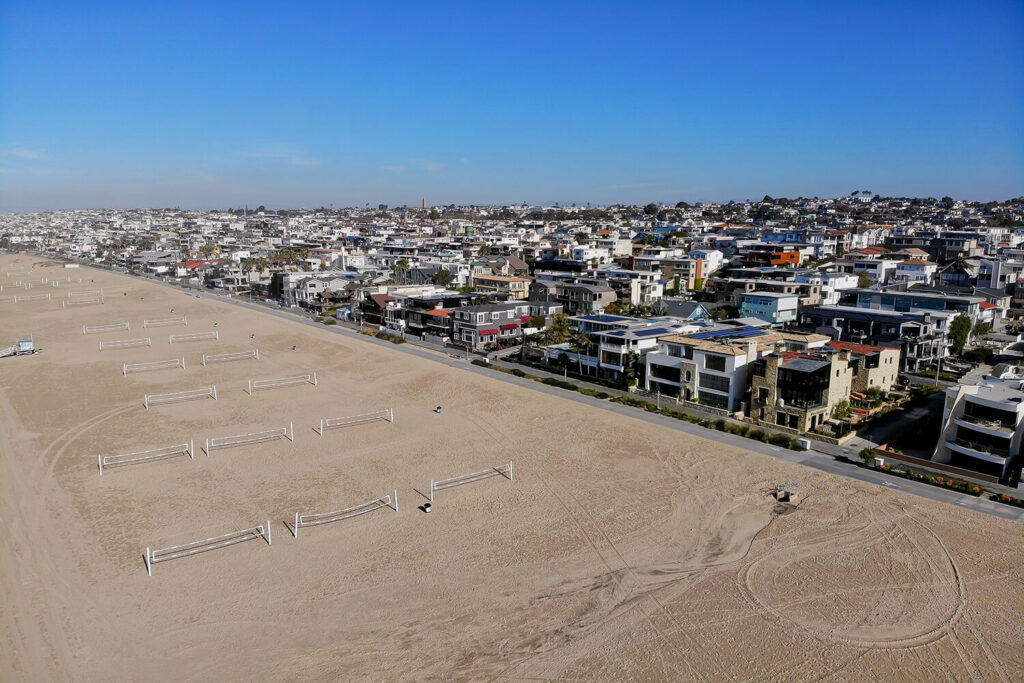 Manhattan Beach Strand homes