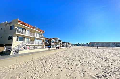 72 The Strand Hermosa Beach CA 90254