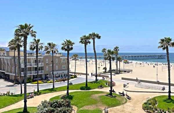 The Beach House Hotel condos in Hermosa Beach